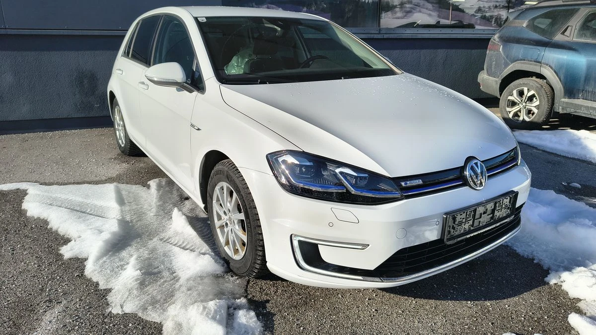 VW Golf 100kW E-Golf VII  | Mobile.bg � ����������� 4