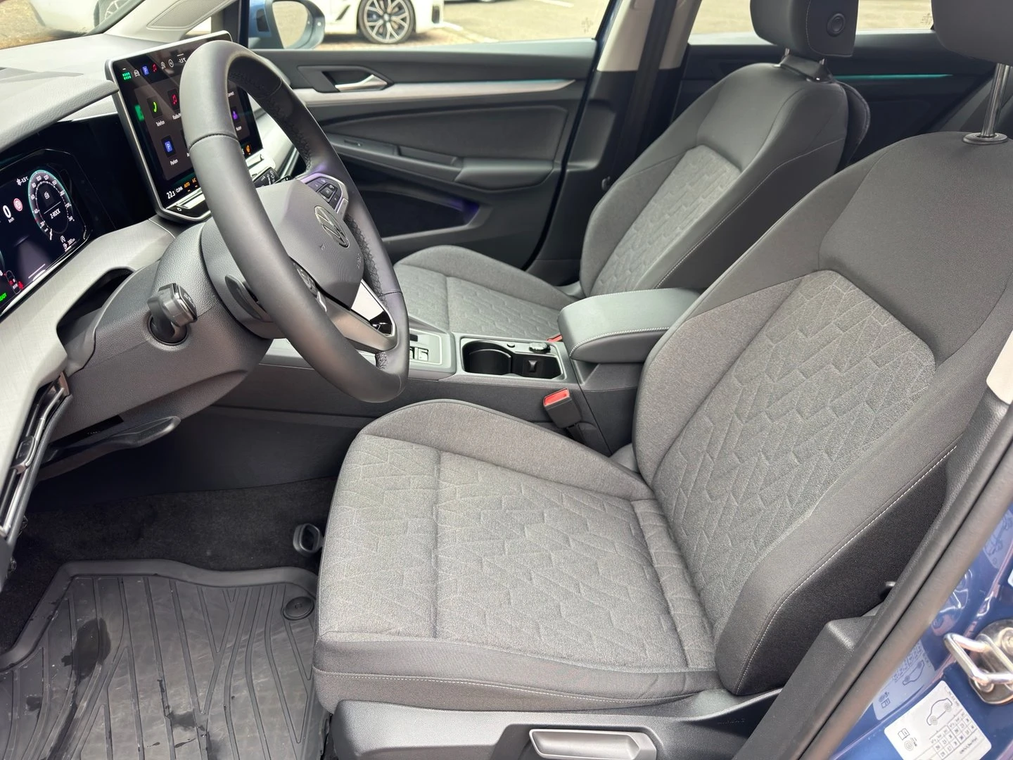 VW Golf 8 Life Plus 1.5 eTSI OPF DSG | Mobile.bg � ����������� 6