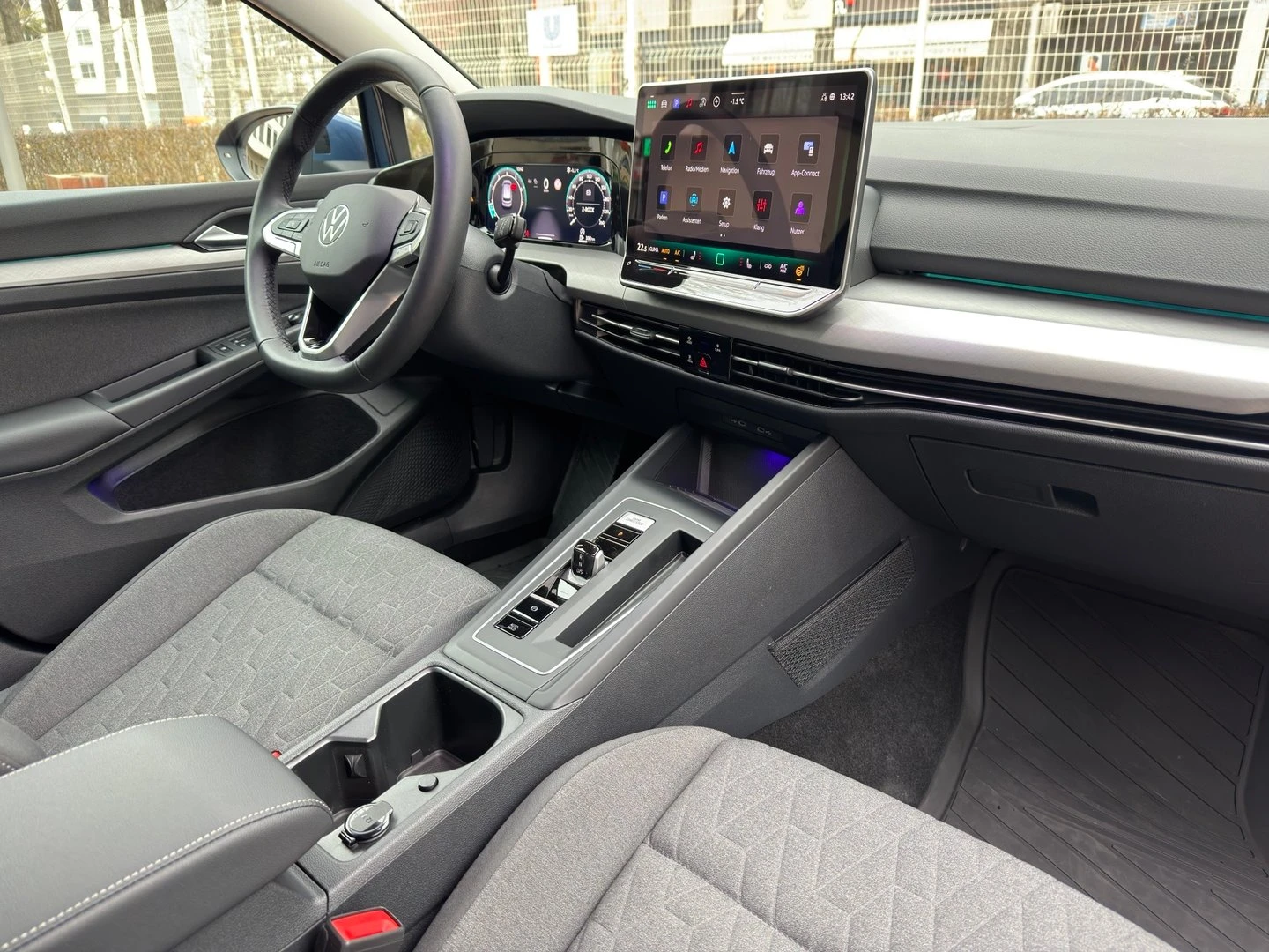 VW Golf 8 Life Plus 1.5 eTSI OPF DSG | Mobile.bg � ����������� 7