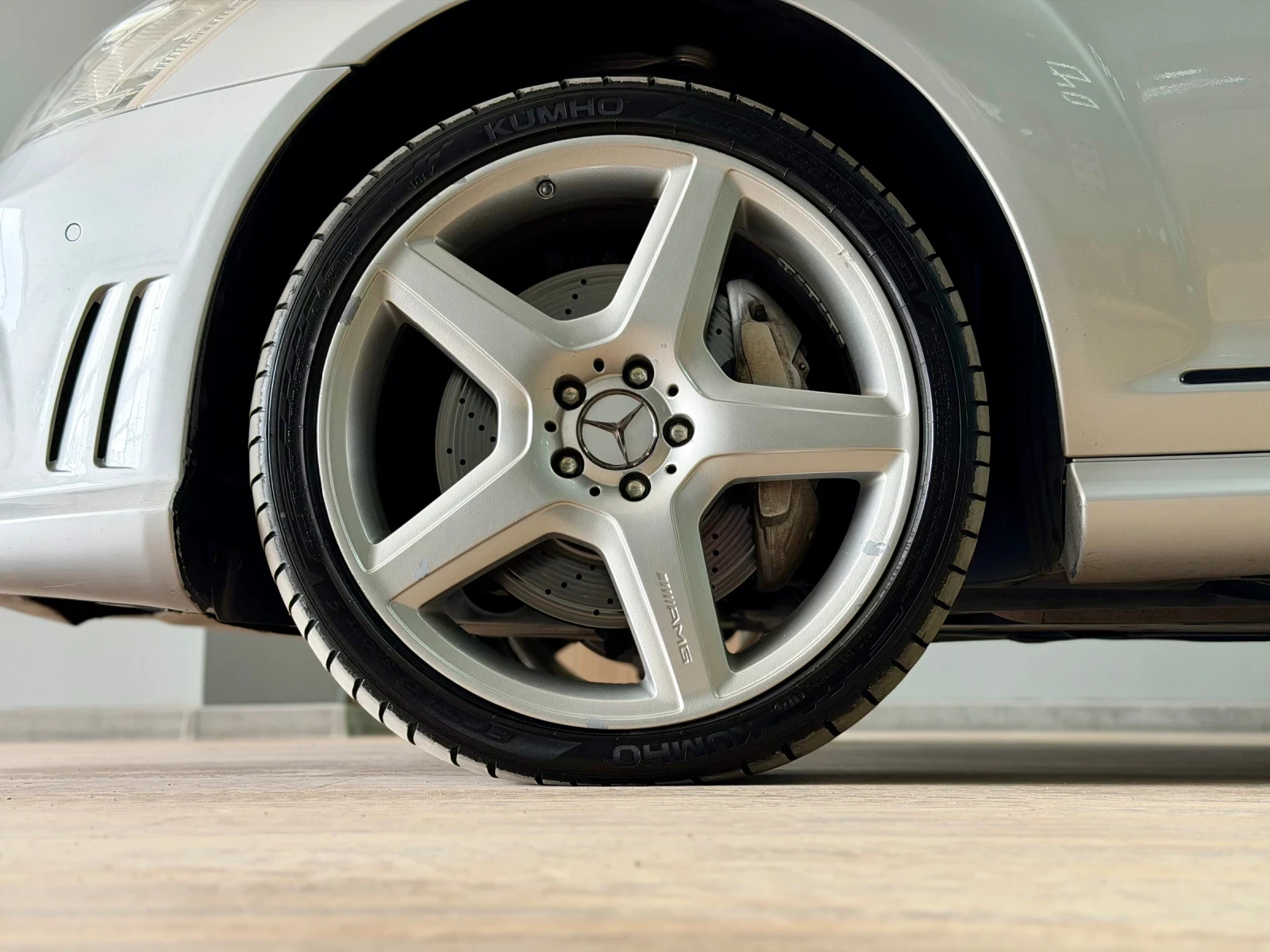 Mercedes-Benz S 500 4 matic AMG - изображение 5