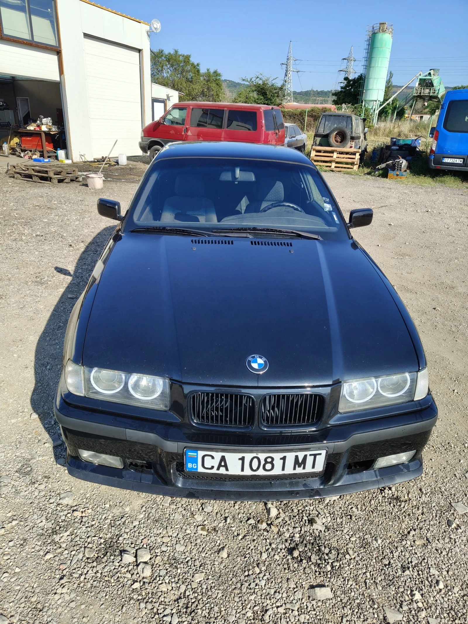 BMW 318 IS, снимка 3 - Автомобили и джипове - 53953021