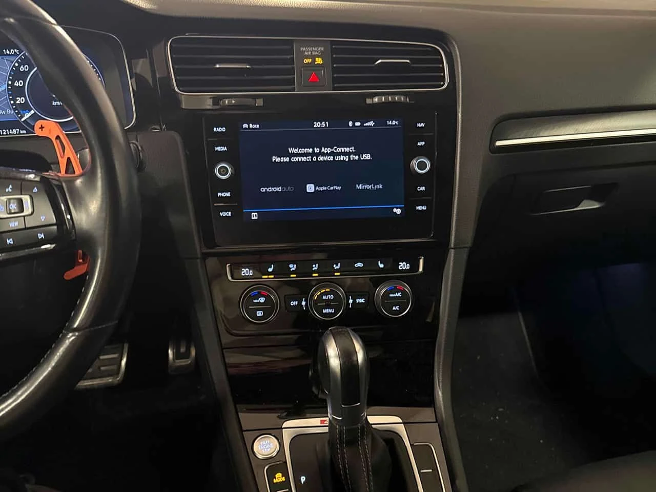 VW Golf R| DSG| �������| ��� �����| 2 �����| CARFAX | Mobile.bg � ����������� 15