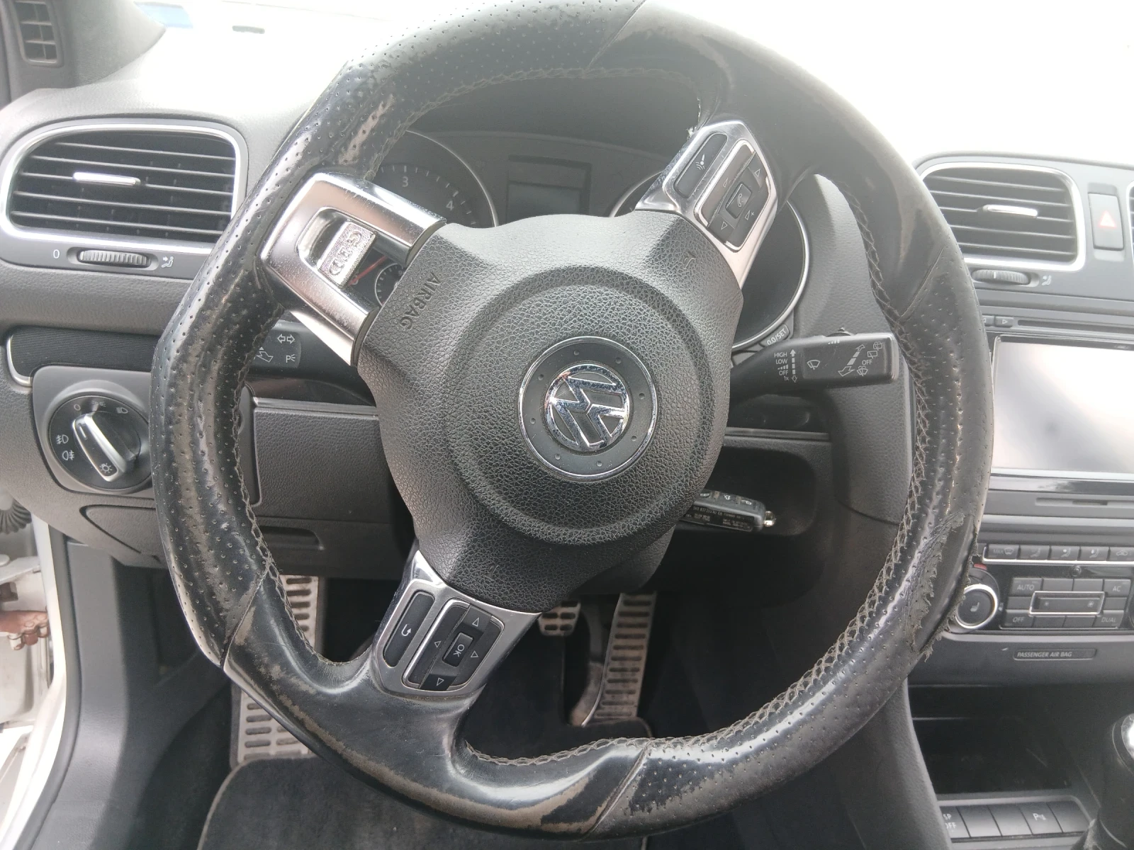 VW Golf 2тди. гтд, снимка 10 - Автомобили и джипове - 54489228