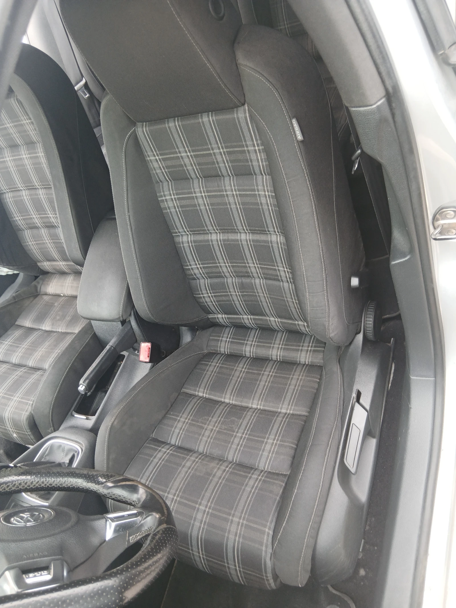 VW Golf 2тди. гтд, снимка 6 - Автомобили и джипове - 54489228