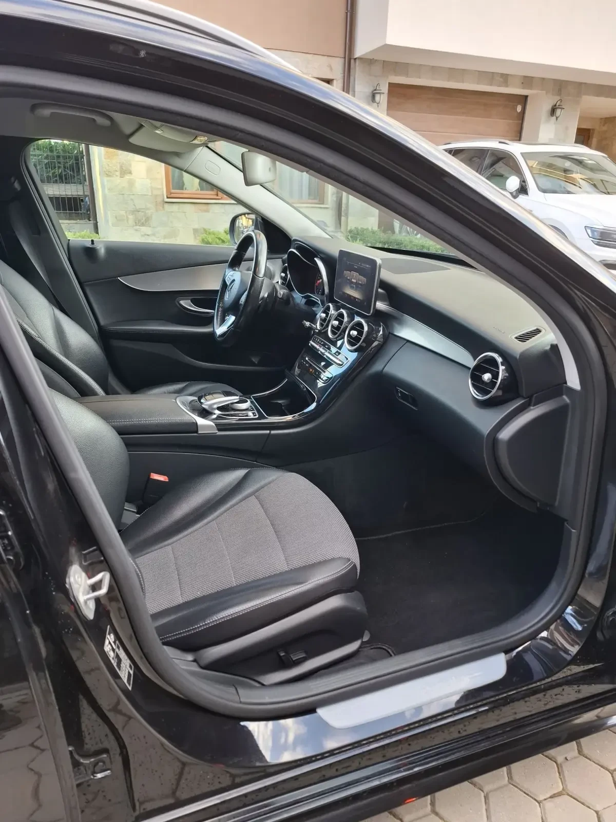 Mercedes-Benz C 250 CDI 4x4 AUTOMATIC  AMG line, снимка 9 - Автомобили и джипове - 54565700