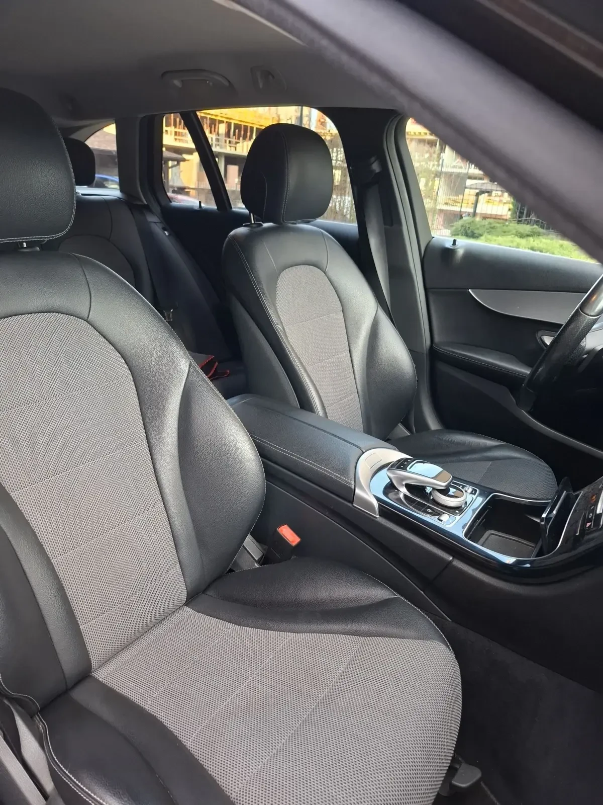 Mercedes-Benz C 250 CDI 4x4 AUTOMATIC  AMG line, снимка 10 - Автомобили и джипове - 54565700