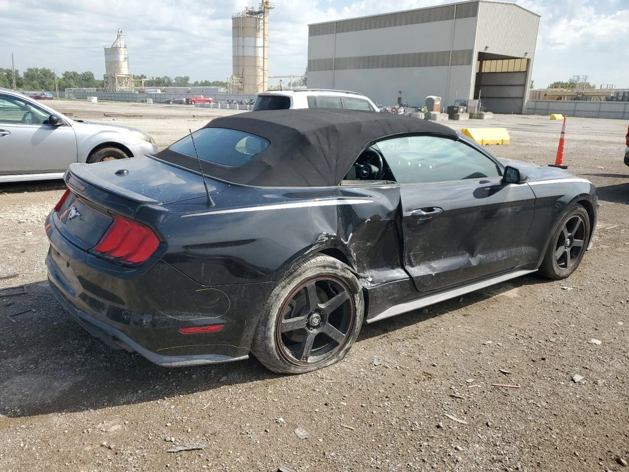 Ford Mustang 2.3l, снимка 3 - Автомобили и джипове - 54742926