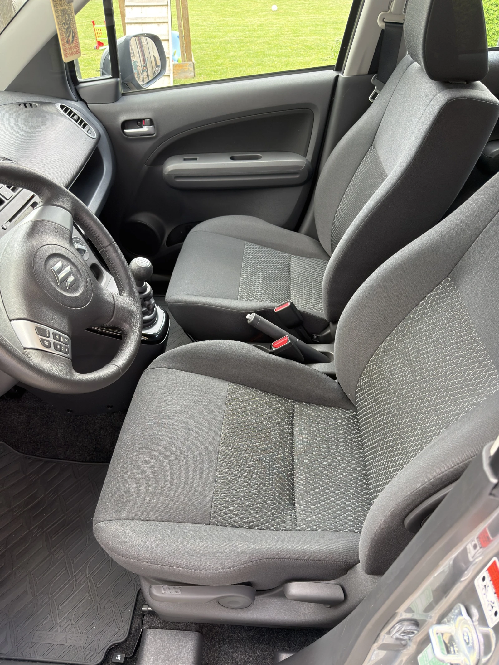 Suzuki Splash 1.0, снимка 8 - Автомобили и джипове - 54840755