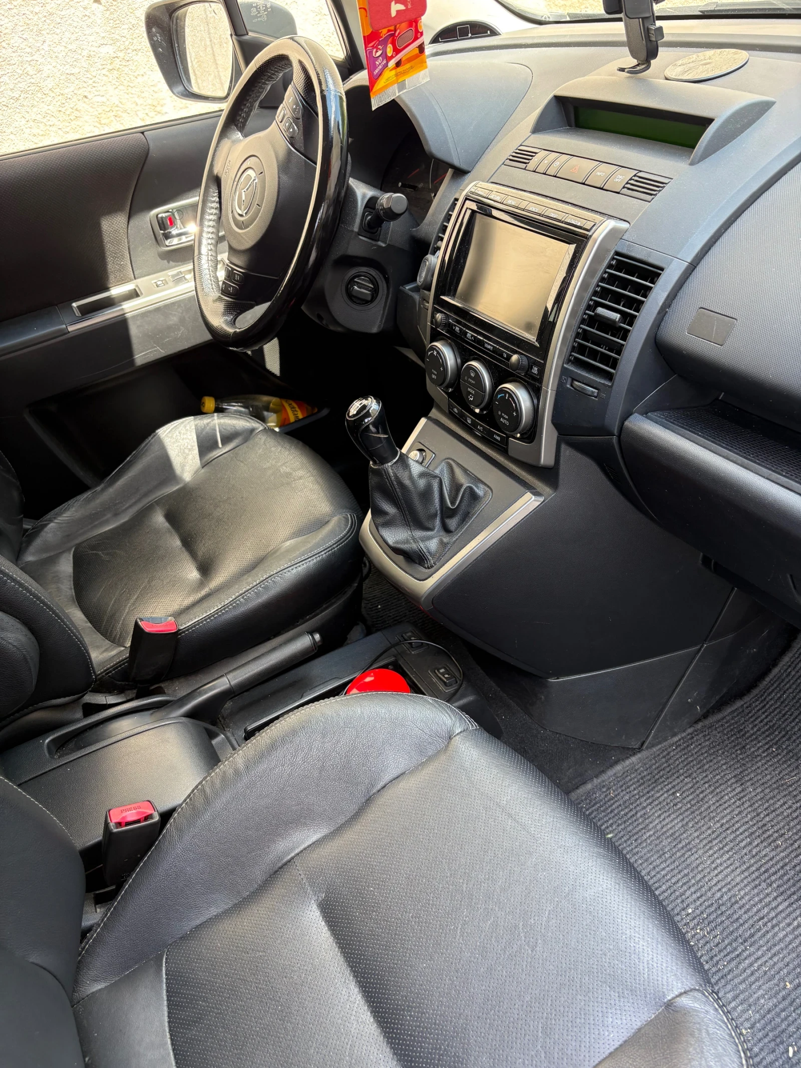 Mazda 5, снимка 14 - Автомобили и джипове - 55236182