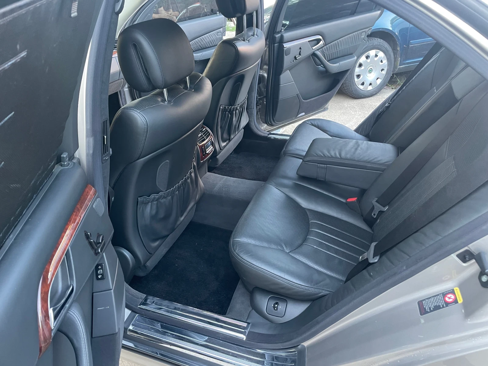 Mercedes-Benz S 65 AMG, снимка 15 - Автомобили и джипове - 55514303