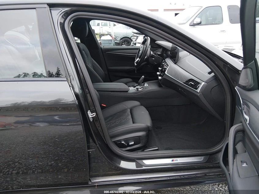 BMW 540 I XDRIVE* TURBO 335HP* КЛИП НА МОТОРА, снимка 16 - Автомобили и джипове - 55639054