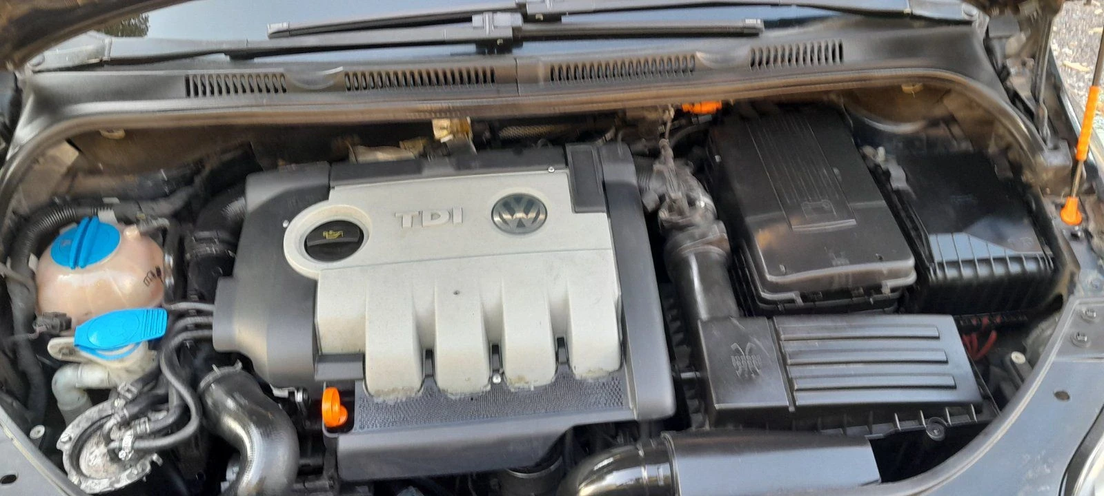 VW Golf Plus 1.9TDI, снимка 14 - Автомобили и джипове - 55683509