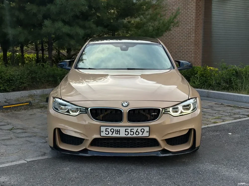 BMW M3 TWIN-TURBO * AERO PKG* CARBON * КРАЙНА ЦЕНА* , снимка 3 - Автомобили и джипове - 56124547