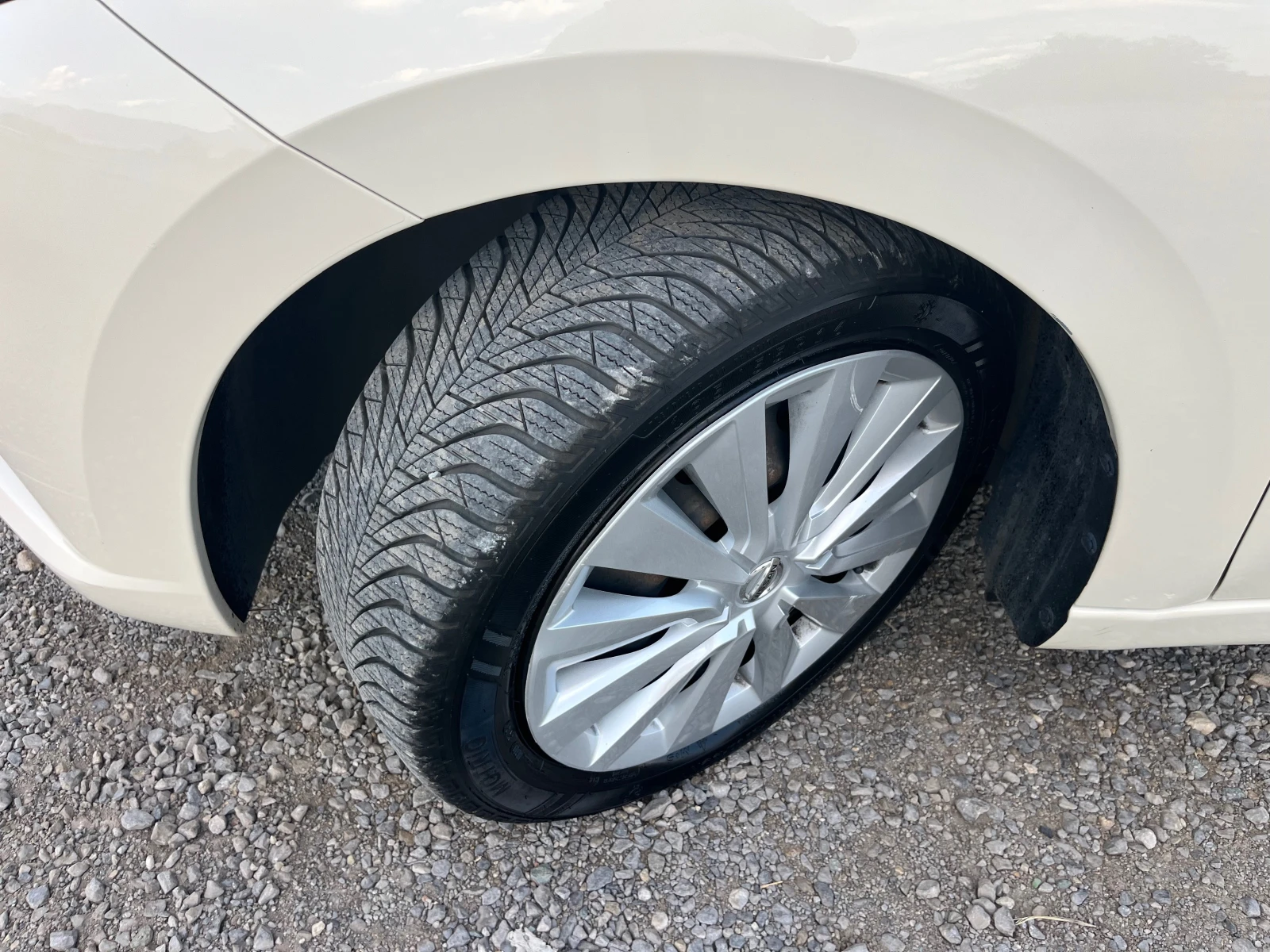 Nissan Micra 1.0 Turbo GPL, снимка 14 - Автомобили и джипове - 56133464