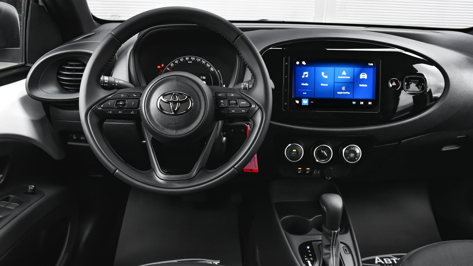 Toyota Aygo X PLAY 1.0 VVT-i S-CVT, снимка 9 - Автомобили и джипове - 56213638