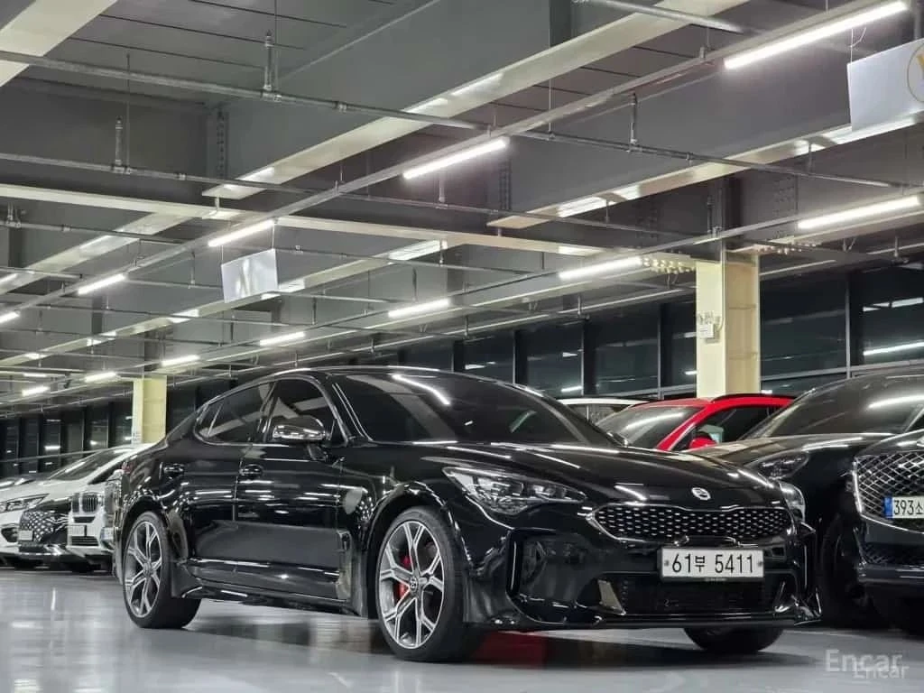 Kia Stinger, снимка 5 - Автомобили и джипове - 56684988