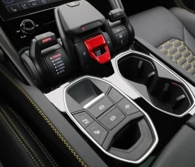Lamborghini Urus S = Carbon Ceramic Brakes = Гаранция - 515590 лв. - 60637230 12
