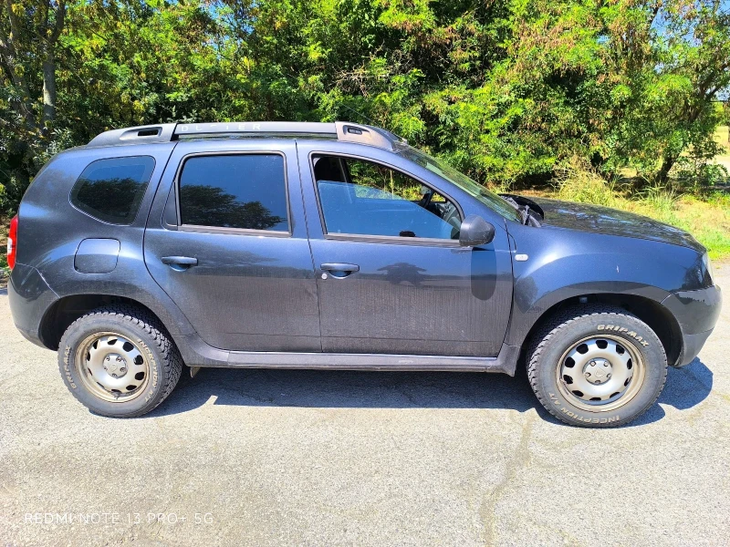 Dacia Duster 1.6i 106к.с. 4х4. АГУ, снимка 10 - Автомобили и джипове - 46734194