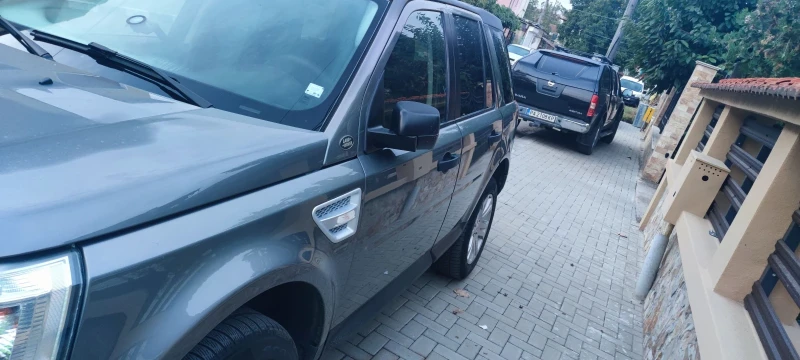 Land Rover Freelander, снимка 4 - Автомобили и джипове - 47334525