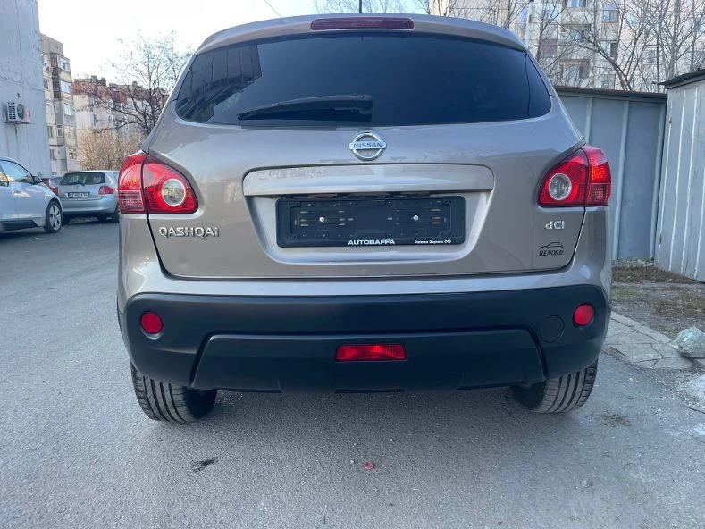 Nissan Qashqai 1.5CDI, снимка 3 - Автомобили и джипове - 48618038