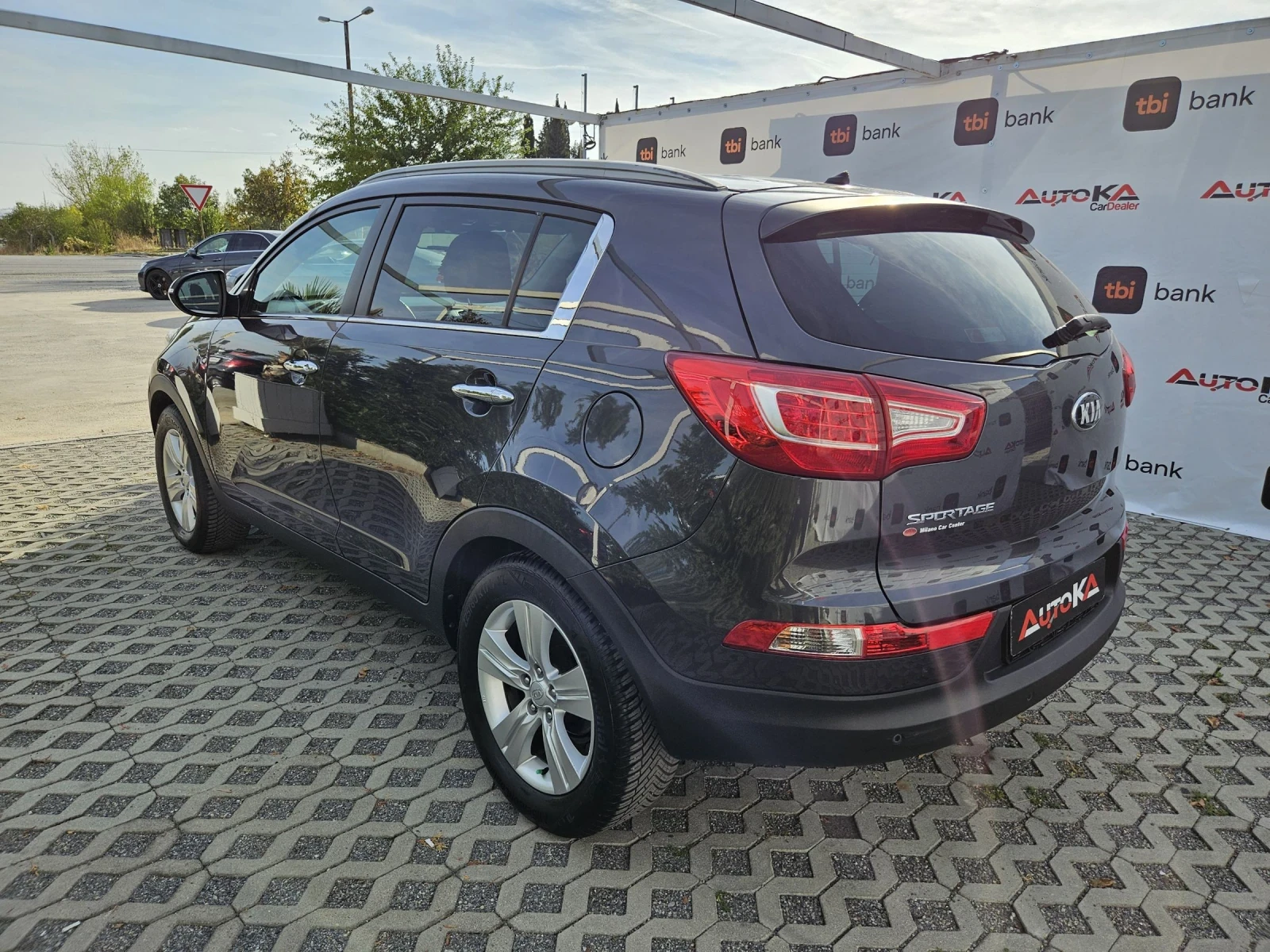 Kia Sportage 1.6GDI-135кс= ФАБРИЧНА ГАЗ= FACELIFT= АВТОПИЛОТ= 6 - изображение 5