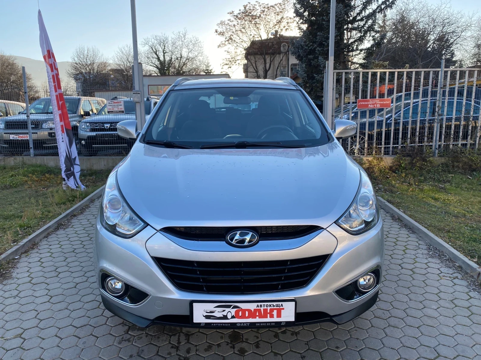 Hyundai IX35 1.6i/РЕАЛНИ КМ ! ! !  - изображение 2