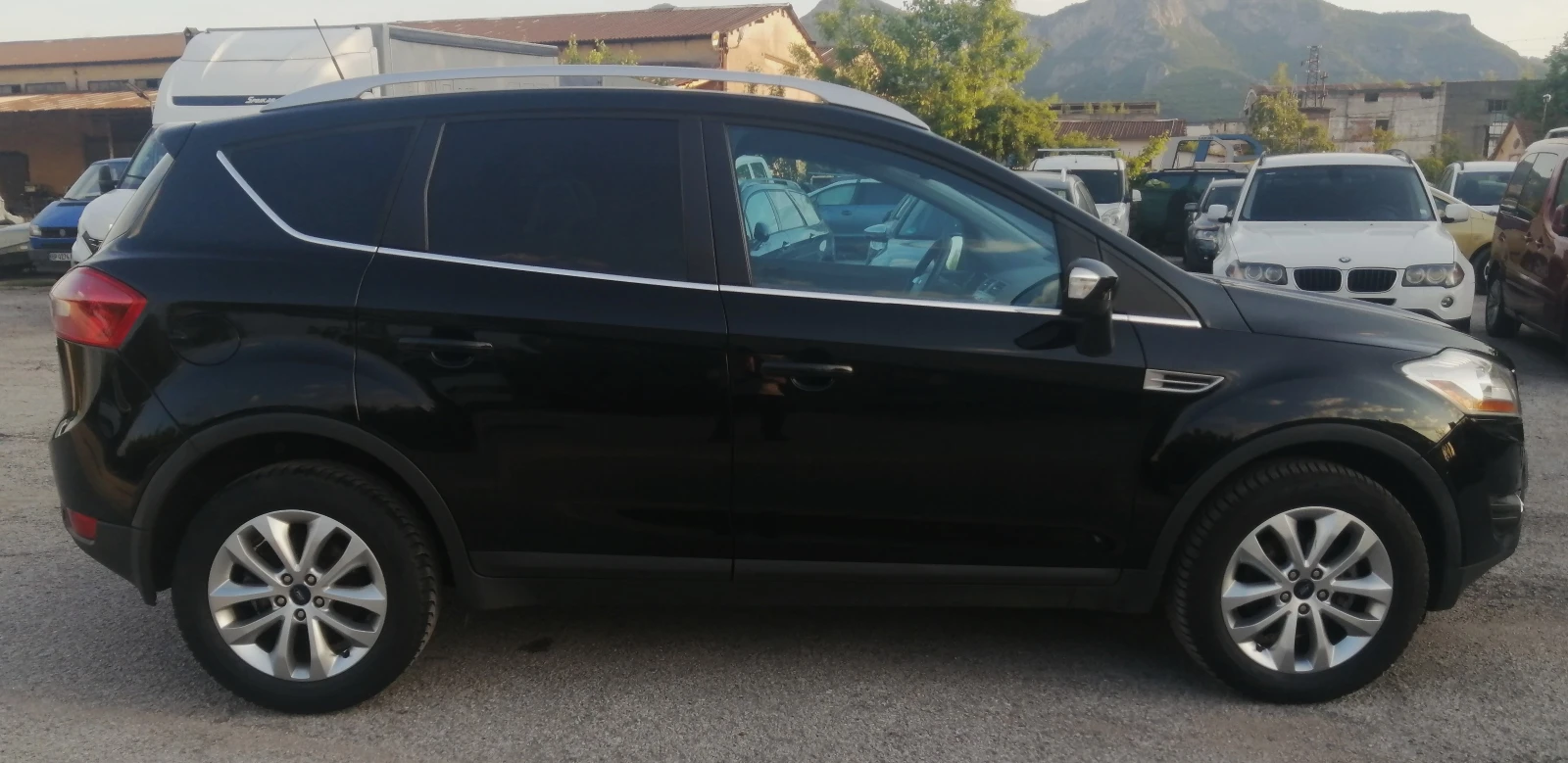 Ford Kuga 2.0 TD 4x4 TITAN - изображение 4