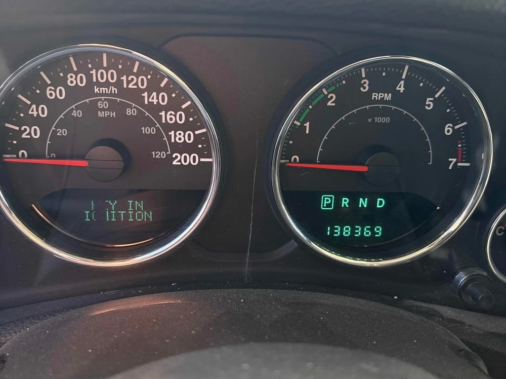 Jeep Wrangler * SAHARA * CARFAX * БЕЗ ПЪРВОНАЧАЛНА ВНОСКА - изображение 7