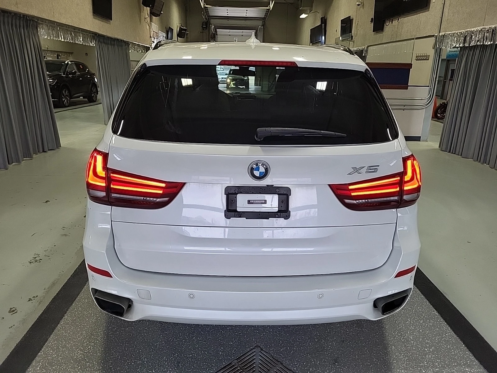 BMW X5 35i * * FULL * * CARFAX * *   * *  | Mobile.bg   4