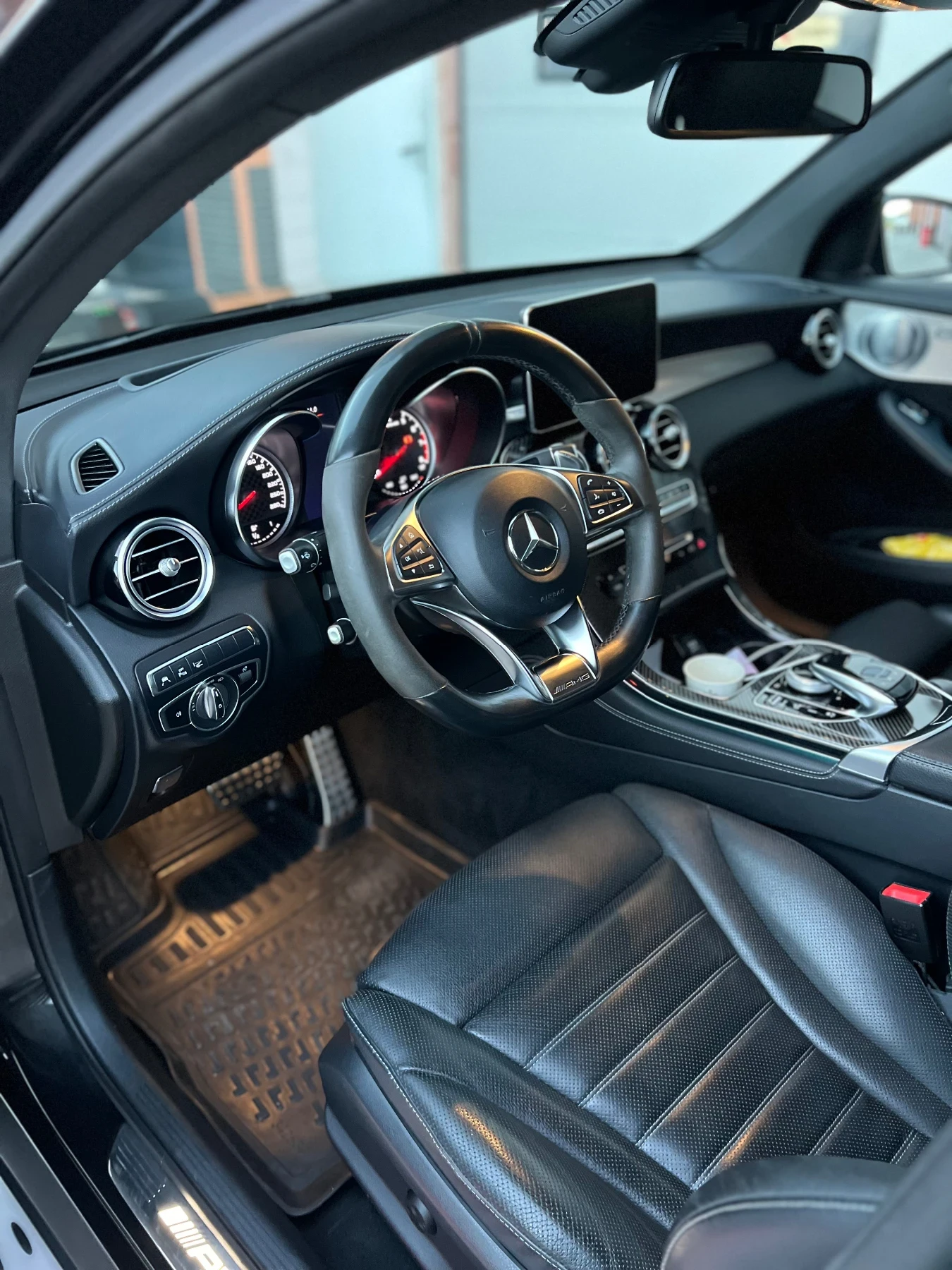 Mercedes-Benz GLC 43 AMG GLC 43 AMG , снимка 12 - Автомобили и джипове - 53249535
