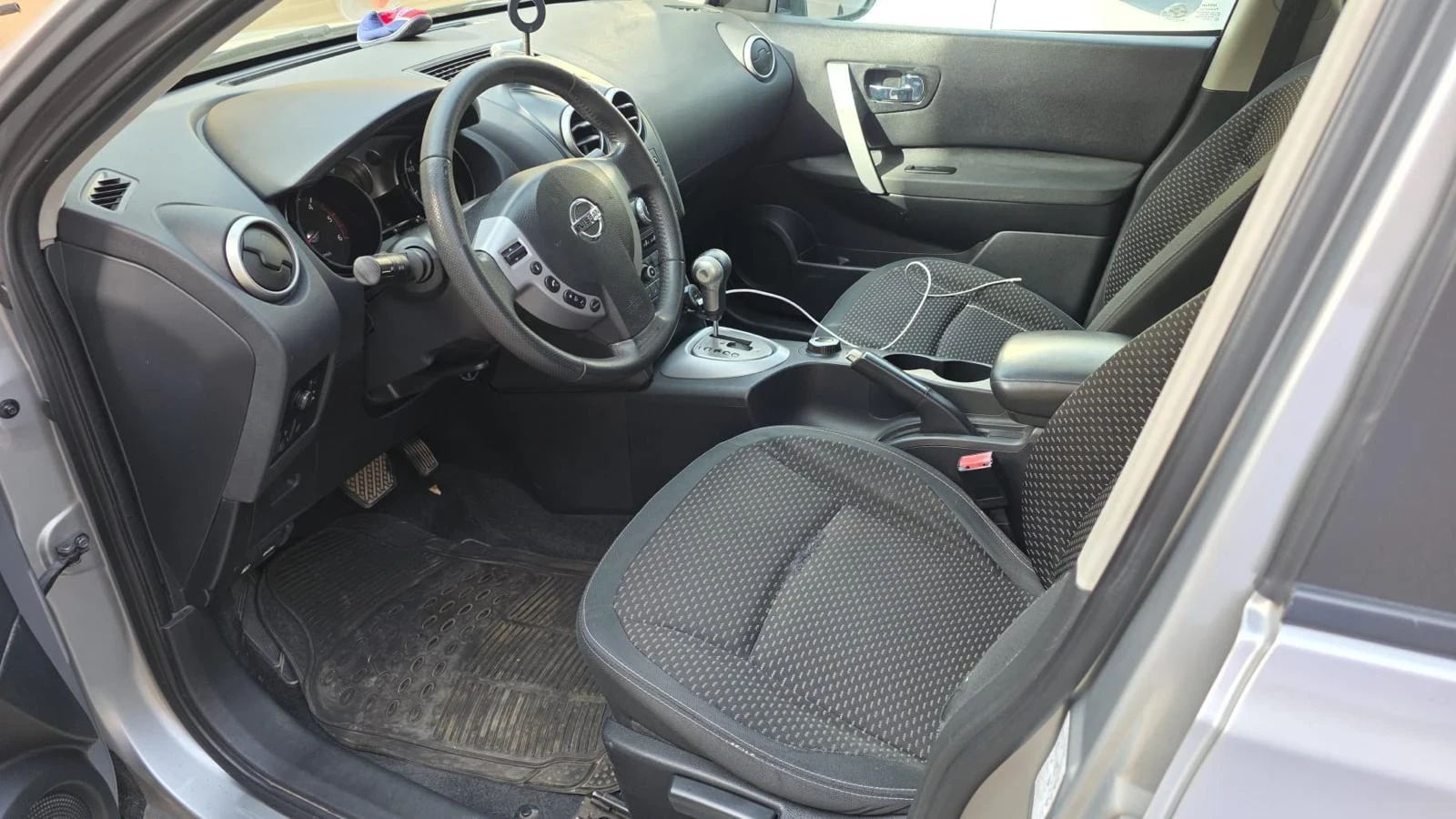 Nissan Qashqai 2.0DCI 4x4 АВТОМАТИК 192000км, снимка 12 - Автомобили и джипове - 53738155