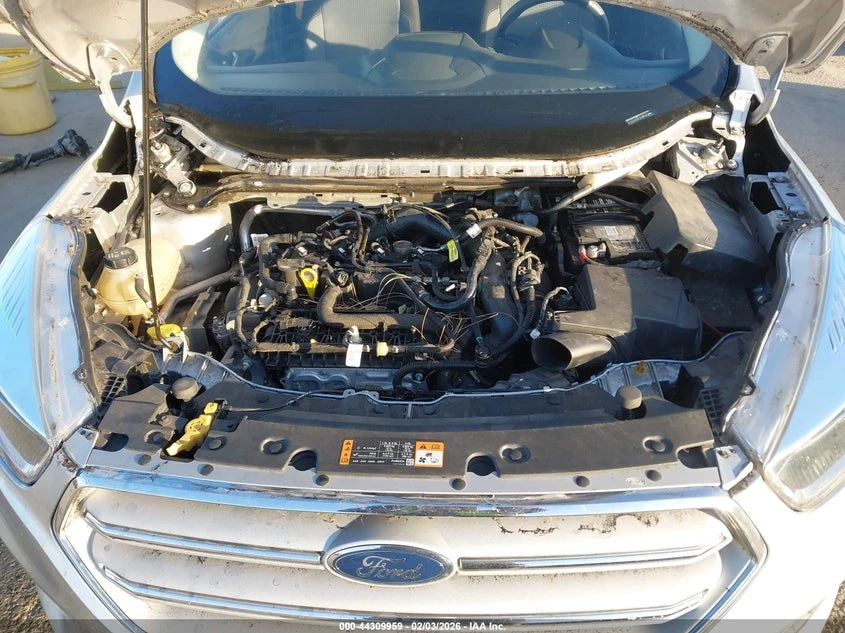 Ford Escape 1.5l Se, снимка 10 - Автомобили и джипове - 53907843