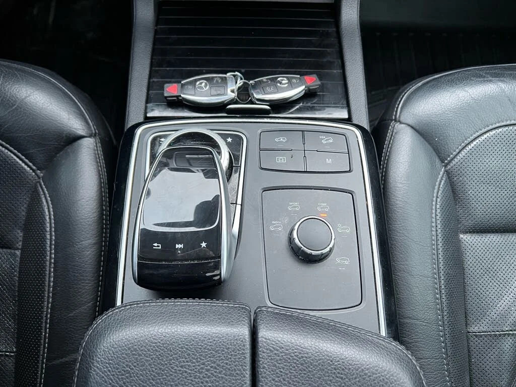 Mercedes-Benz GLS 550 4MATIC* АвтоКредит* (Цена до БГ) , снимка 10 - Автомобили и джипове - 53910723