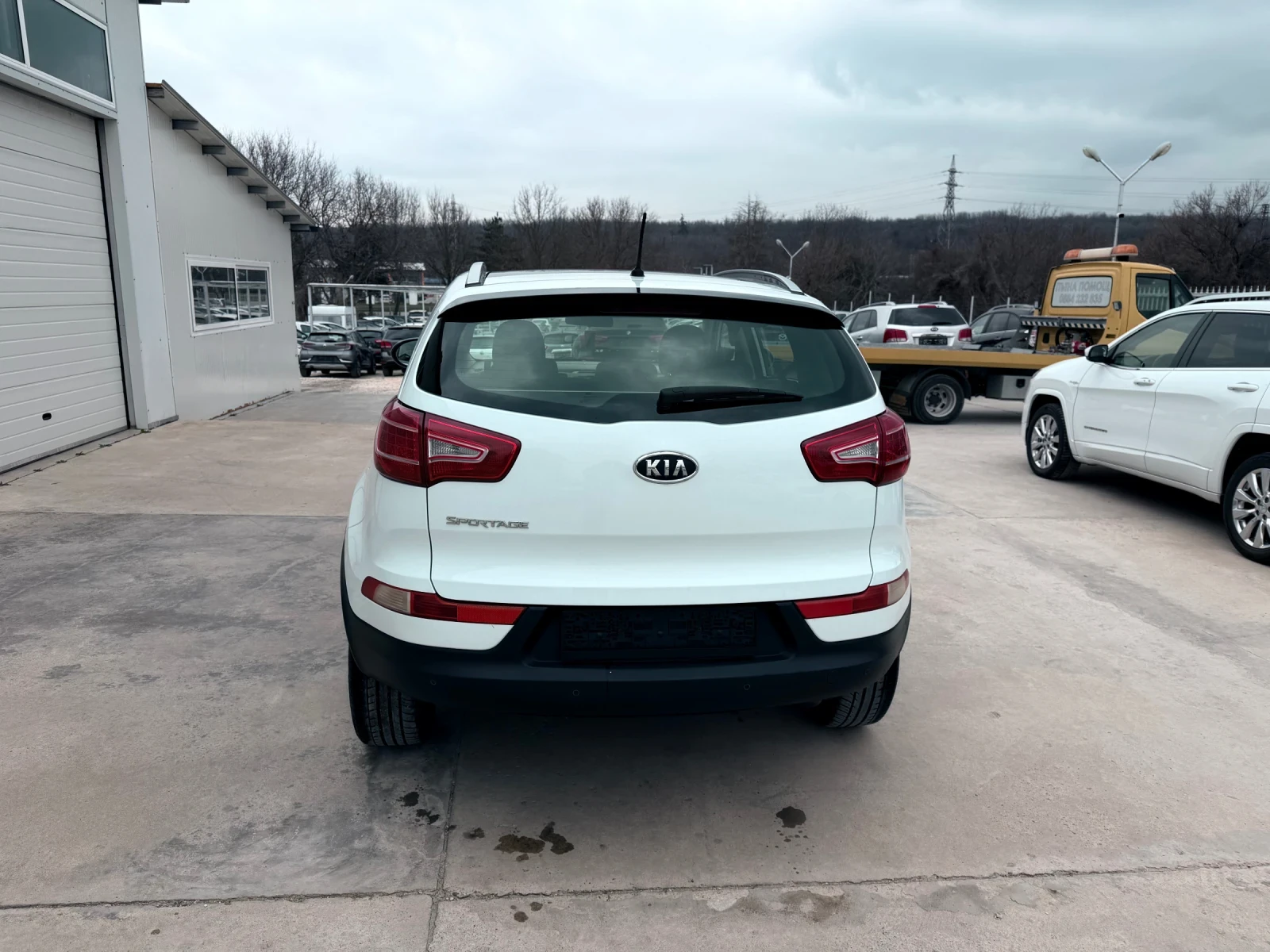 Kia Sportage 2.0i 163k.c* Led* BRC* Panorama* , снимка 6 - Автомобили и джипове - 53921388