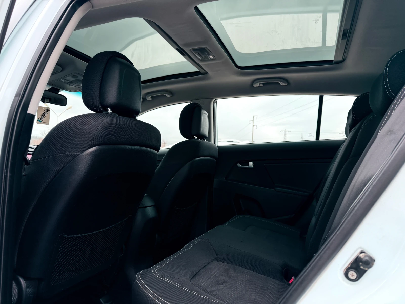 Kia Sportage 2.0i 163k.c* Led* BRC* Panorama* , снимка 8 - Автомобили и джипове - 53921388