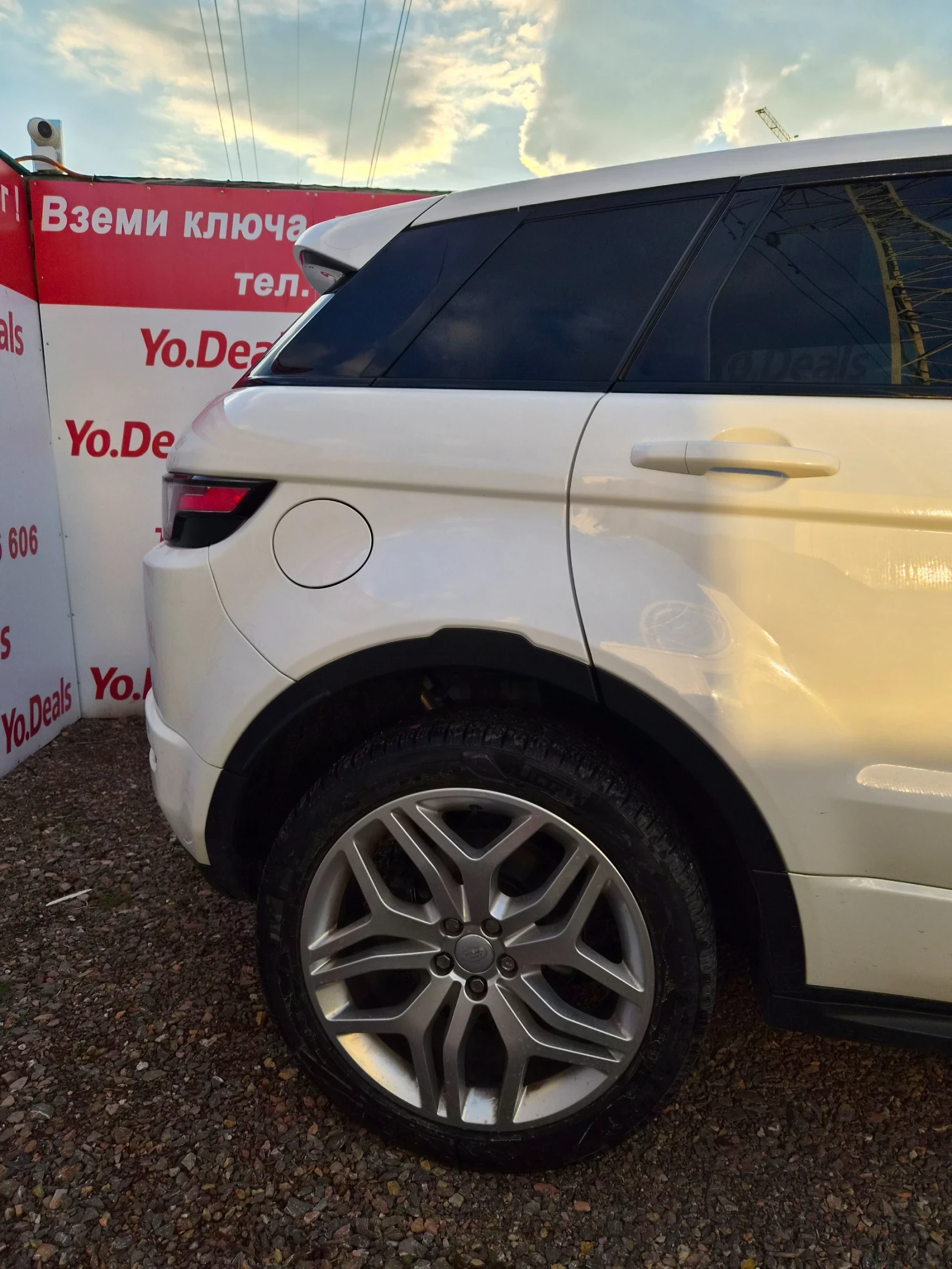 Land Rover Range Rover Evoque HSE DYNAMIC, снимка 7 - Автомобили и джипове - 54101843