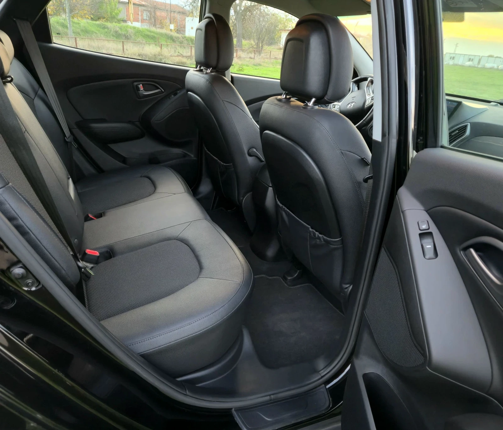Hyundai IX35 2.0 136��. 4�4 2015� ����, Waze, Carplay | Mobile.bg � ����������� 8