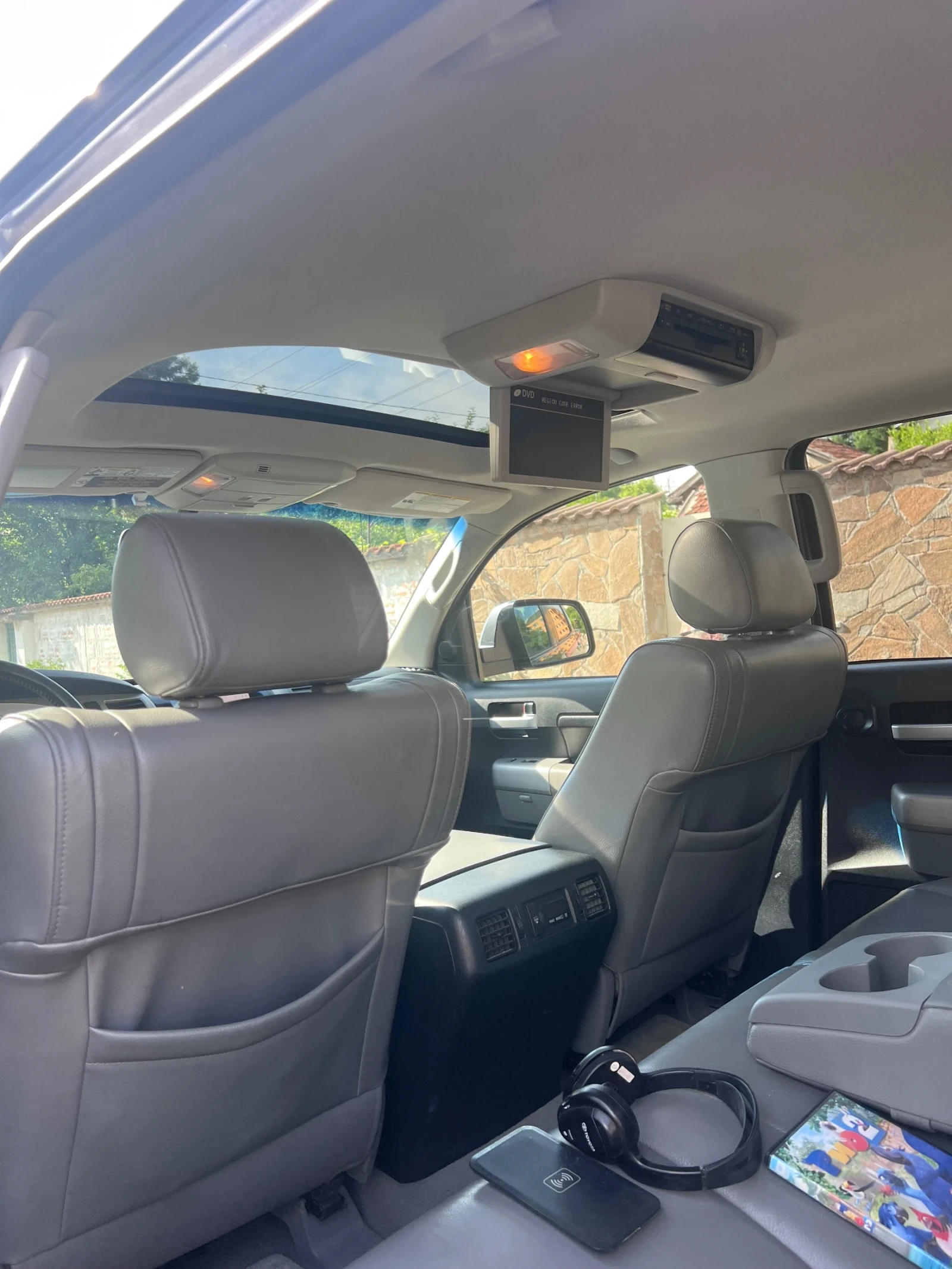 Toyota Tundra Limited Gaz, снимка 13 - Автомобили и джипове - 54834150