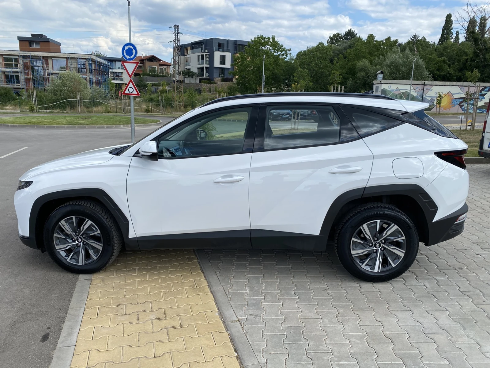 Hyundai Tucson 1.6 T-GDi/ Hybrid/ Intuitive/ BVA6, снимка 8 - Автомобили и джипове - 55409386