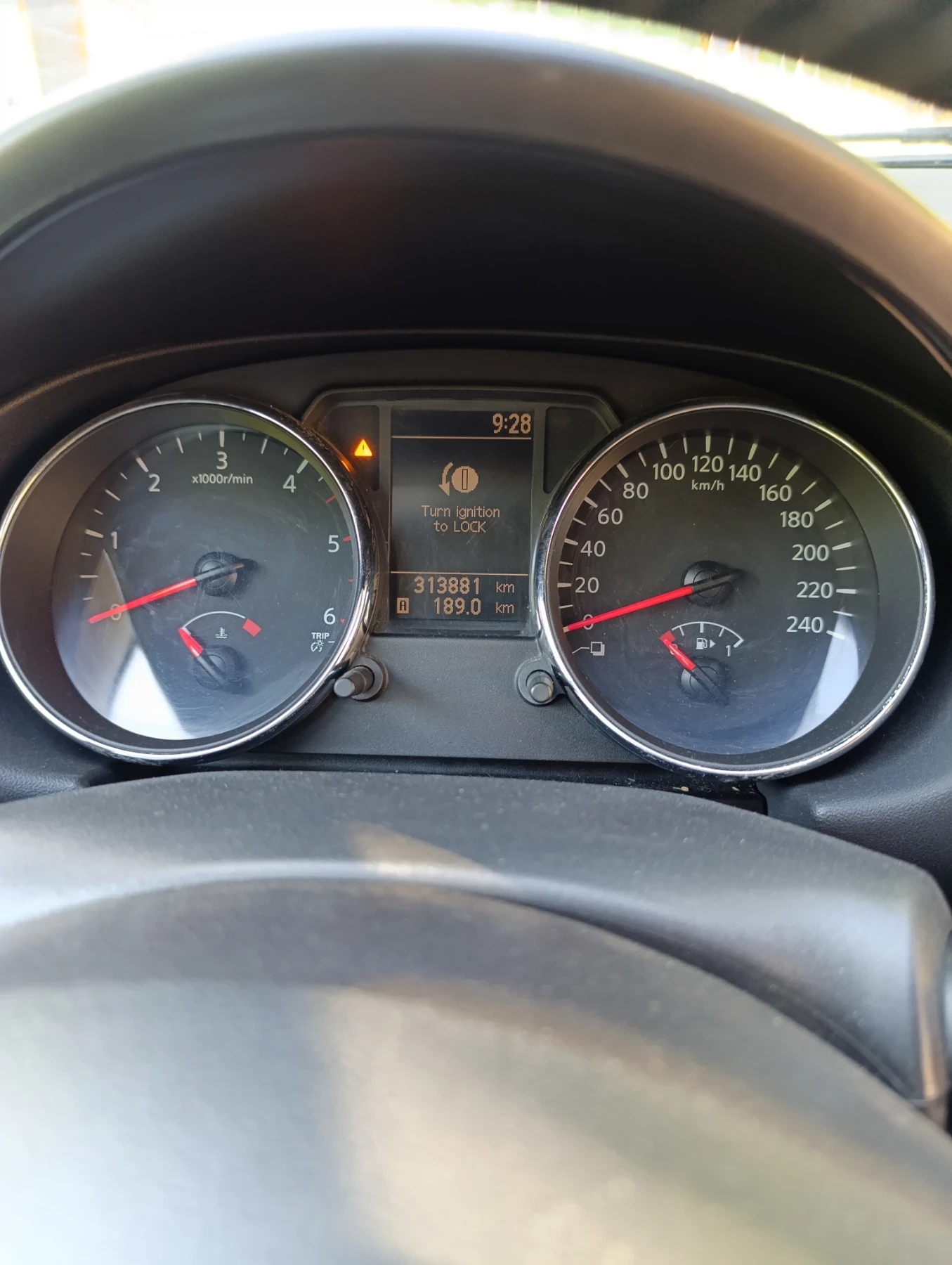 Nissan Qashqai 2.0 dci 4x4, снимка 9 - Автомобили и джипове - 55710325