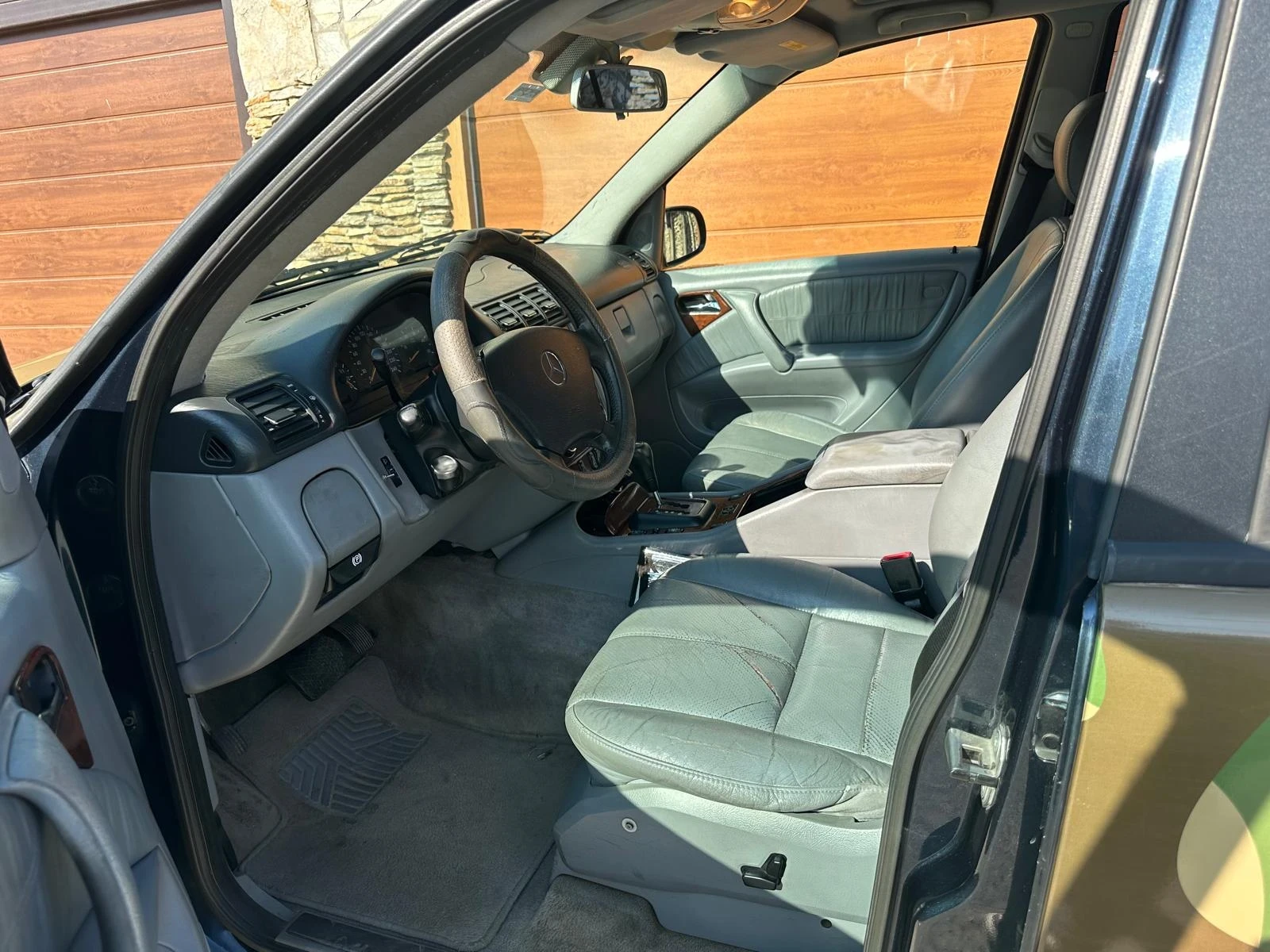Mercedes-Benz ML 270, снимка 5 - Автомобили и джипове - 55710927