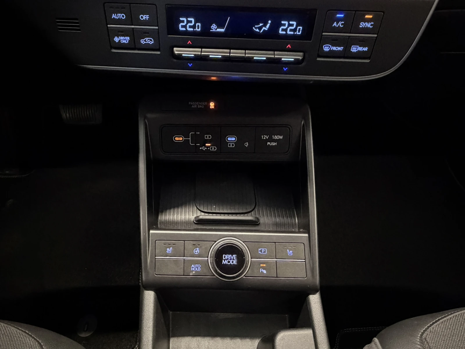 Hyundai Kona Exclusive Hybrid, снимка 14 - Автомобили и джипове - 55935761