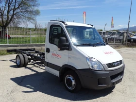 ������ Iveco 35c18
