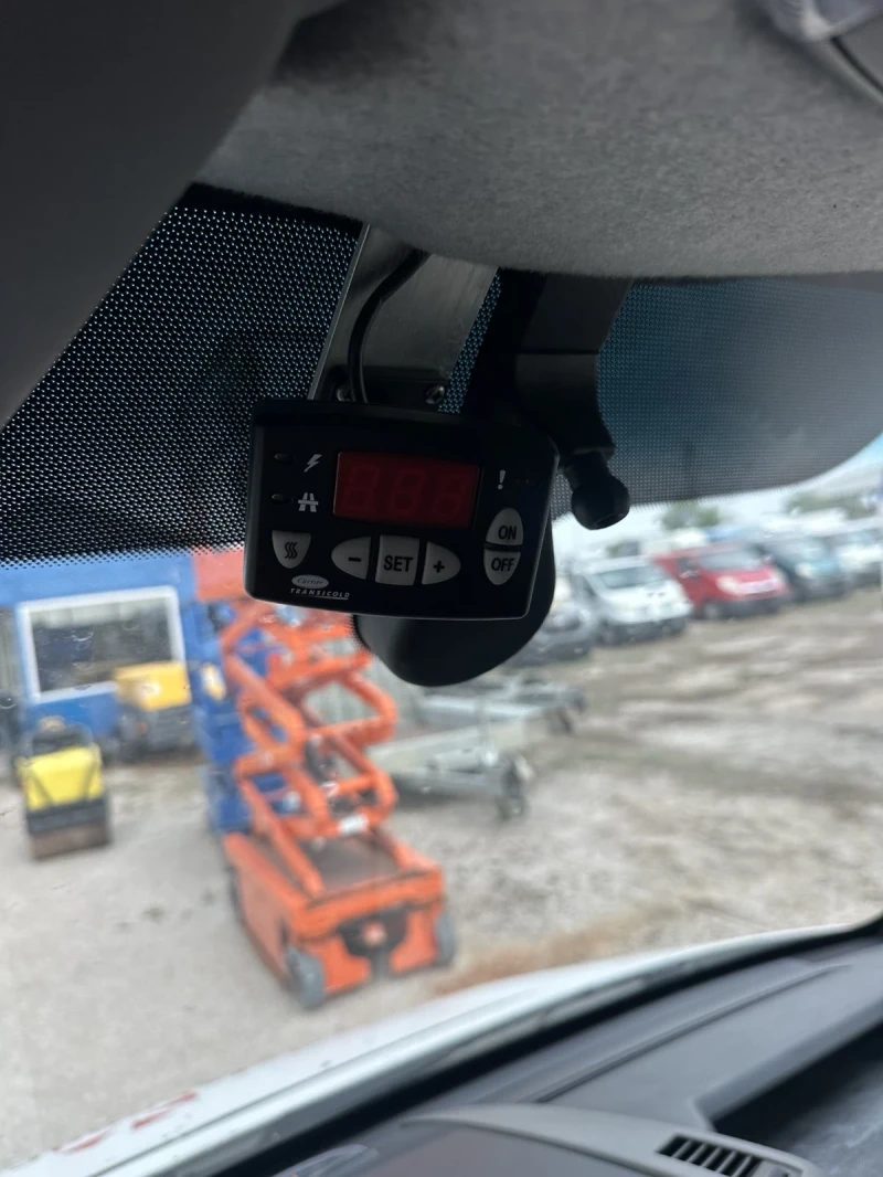 VW Crafter ХЛАДИЛЕН XXL, снимка 16 - Бусове и автобуси - 51549165