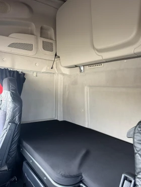 Iveco Magerus Цяла композиция с ремарке! ОБСЛУЖЕНА ! , снимка 8