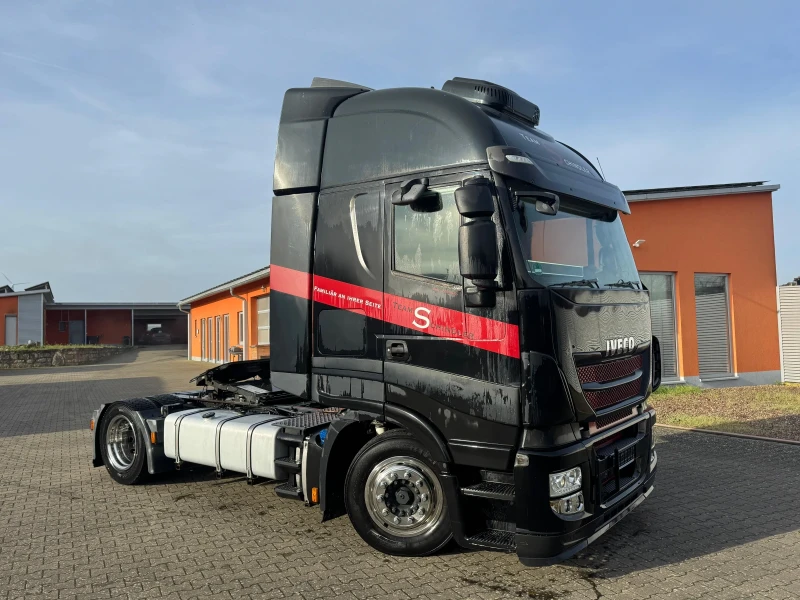 Iveco Magerus Цяла композиция с ремарке! ОБСЛУЖЕНА ! , снимка 2 - Камиони - 52447865