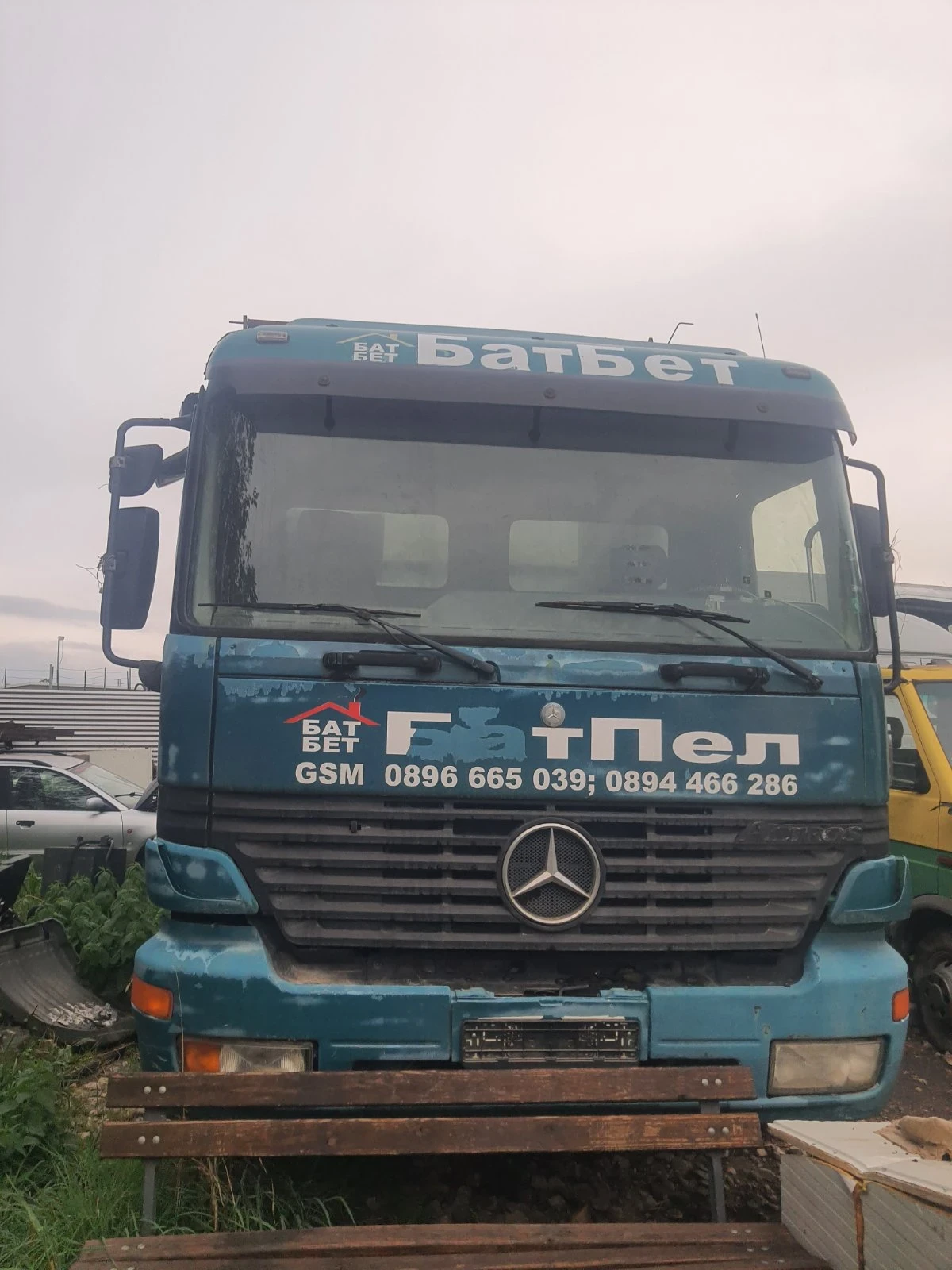 Mercedes-Benz Actros 3240 - изображение 2