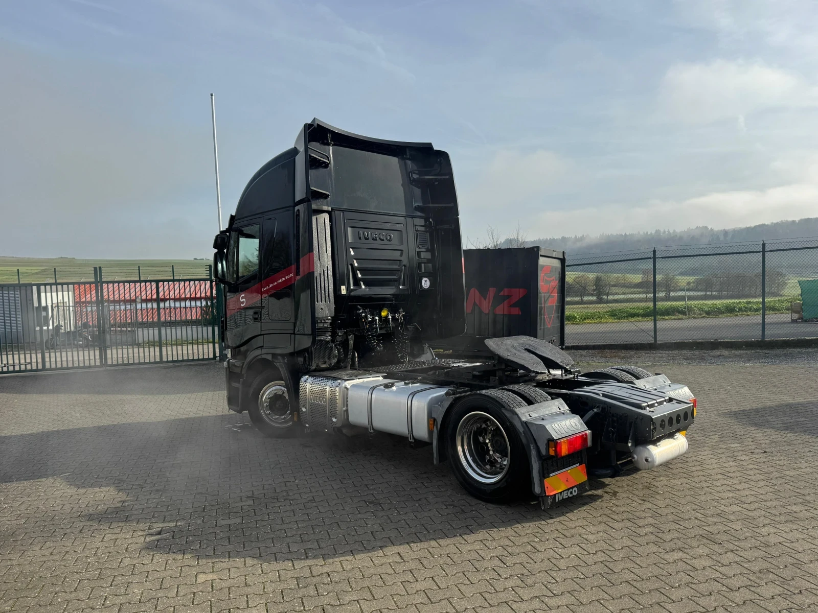 Iveco Magerus Цяла композиция с ремарке! ОБСЛУЖЕНА !  - изображение 3