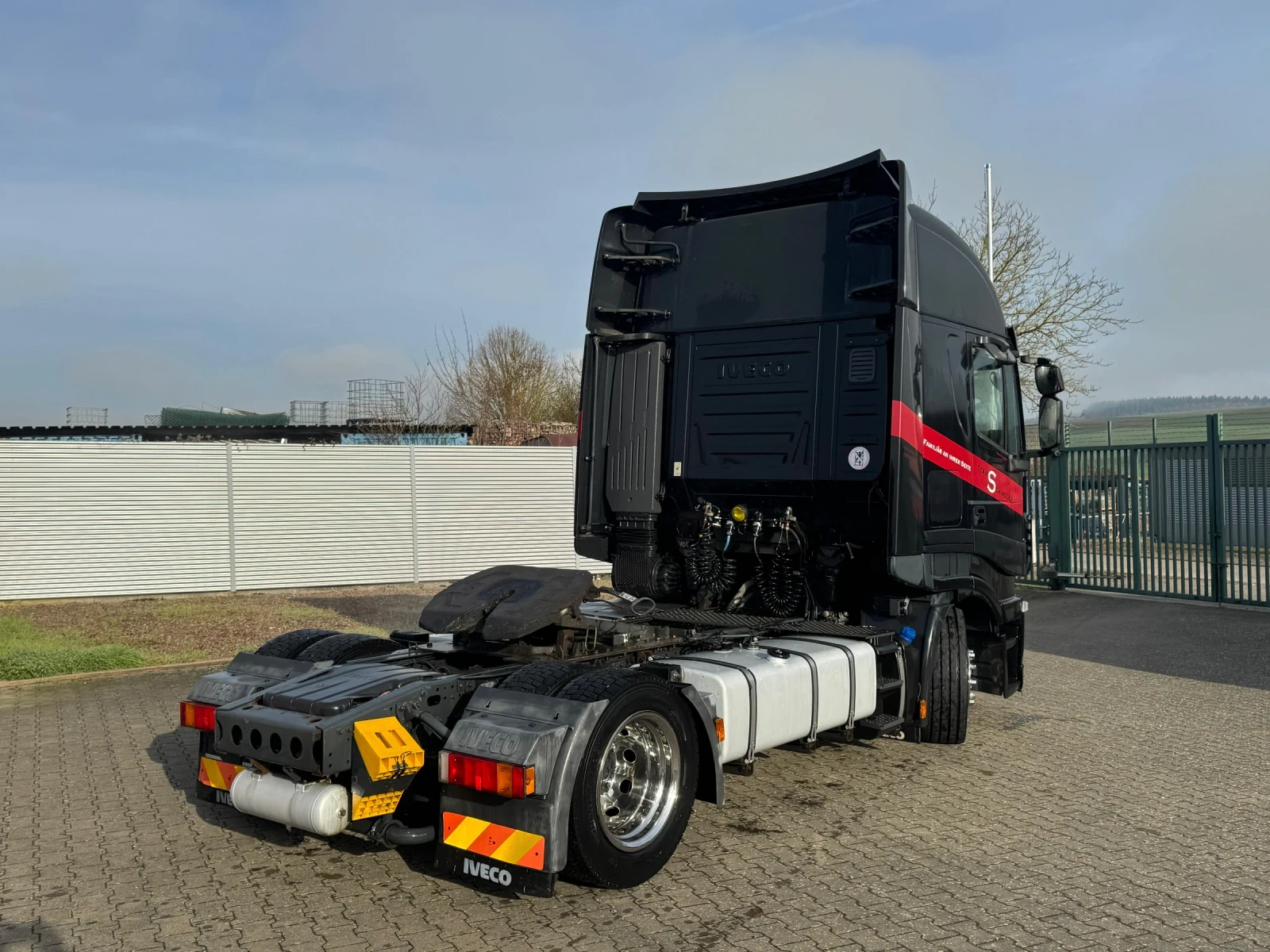 Iveco Magerus Цяла композиция с ремарке! ОБСЛУЖЕНА !  - изображение 4