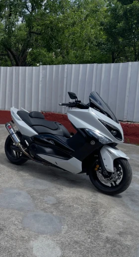 ������ Yamaha T-max